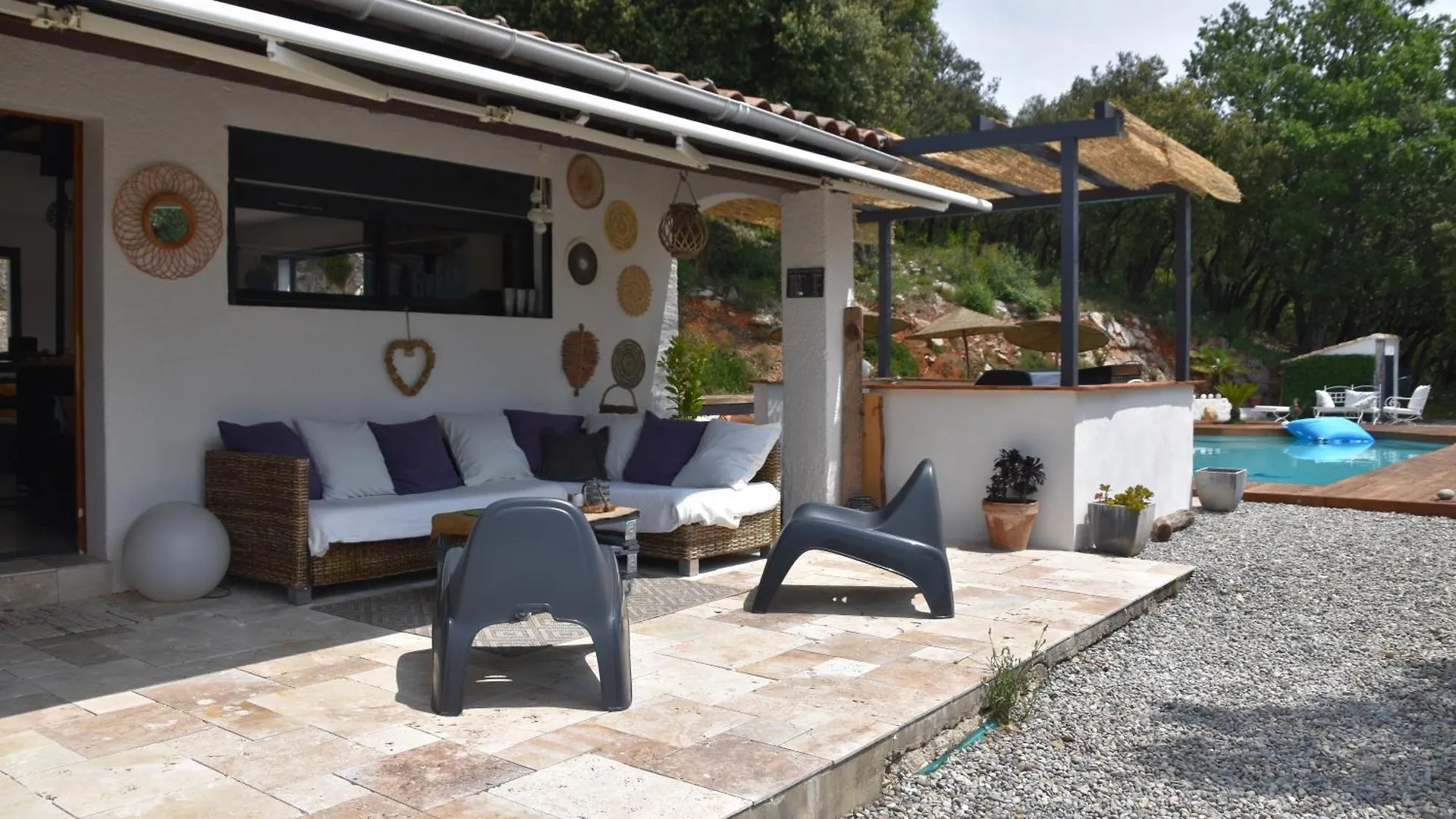 Nouveau : Magnifique Villa Individuelle Avec Piscine Rocbaron Var