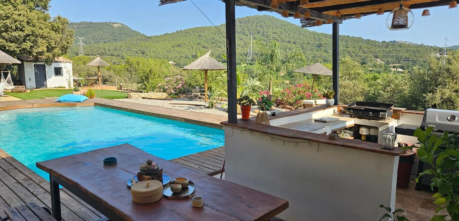 Nouveau : Magnifique Villa Individuelle Avec Piscine Rocbaron Var